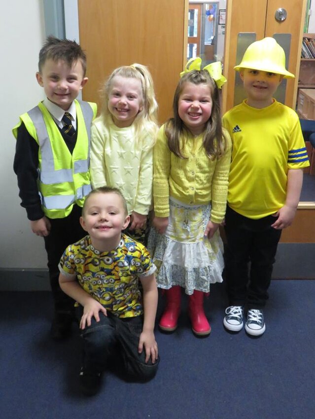 Image of Yellow Day Fundraising for St Michael's Hospice